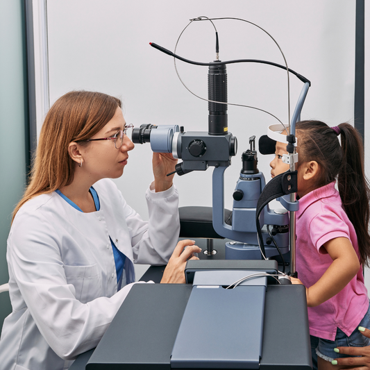 Give the Gift of Clarity: Eye Exam